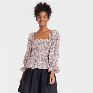 Who What Wear Pink and Black Floral Smocked Puff Sleeve Blouse